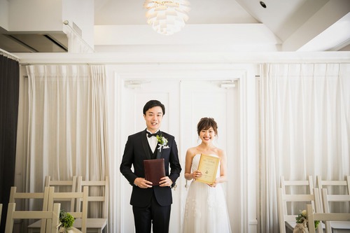 結婚式　神戸　ウェディング　オリジナルウェディング　ヴィラブランシュ　白　ナチュラル　会場紹介　オリジナル　会場選び　大人　大人ウェディング