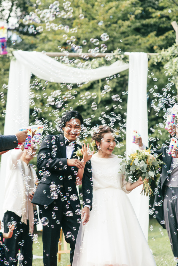 オリジナルウェディング　海外の結婚式　欧米の結婚式　日本の結婚式嫌　自由なウェディング.jpg