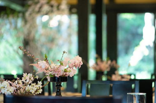 東京　横浜　千葉　オリジナルウエディング　テーブルコーディネート　テーブル装花　メインテーブル　高砂　ゲストテーブル