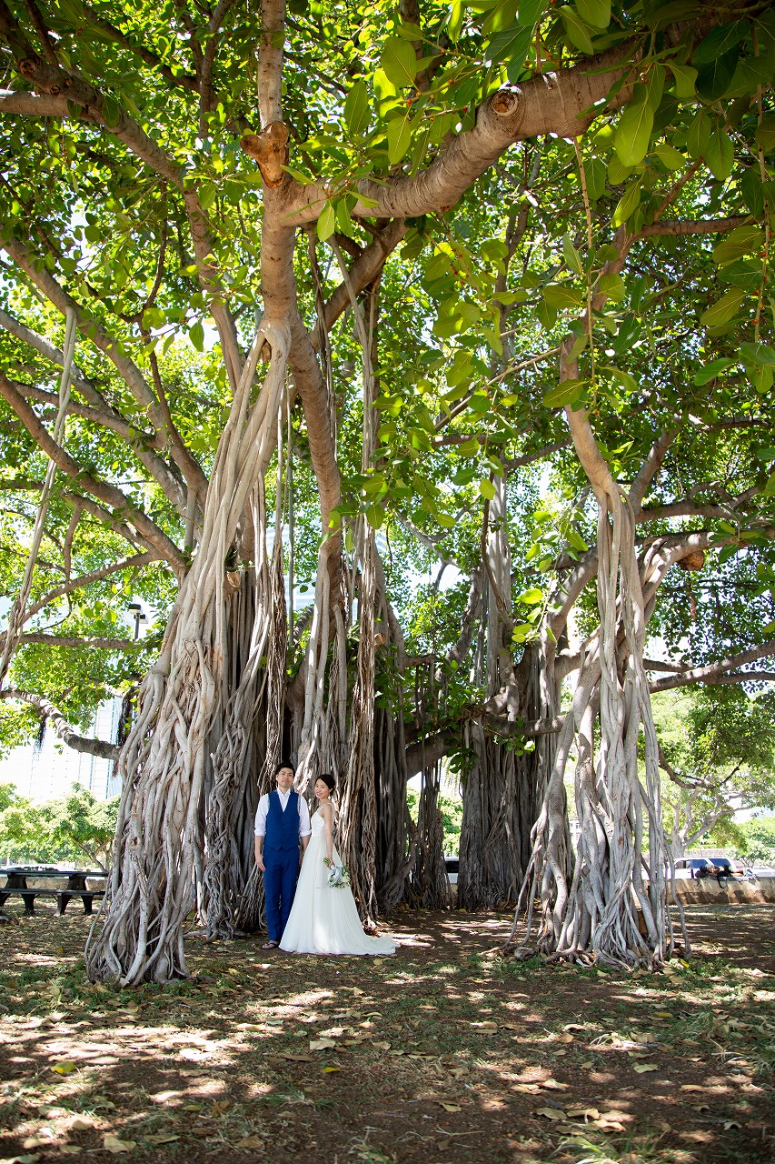 ハワイ　ビーチ　結婚式　ハワイウェディング　ハワイ挙式　家族写真　家族婚