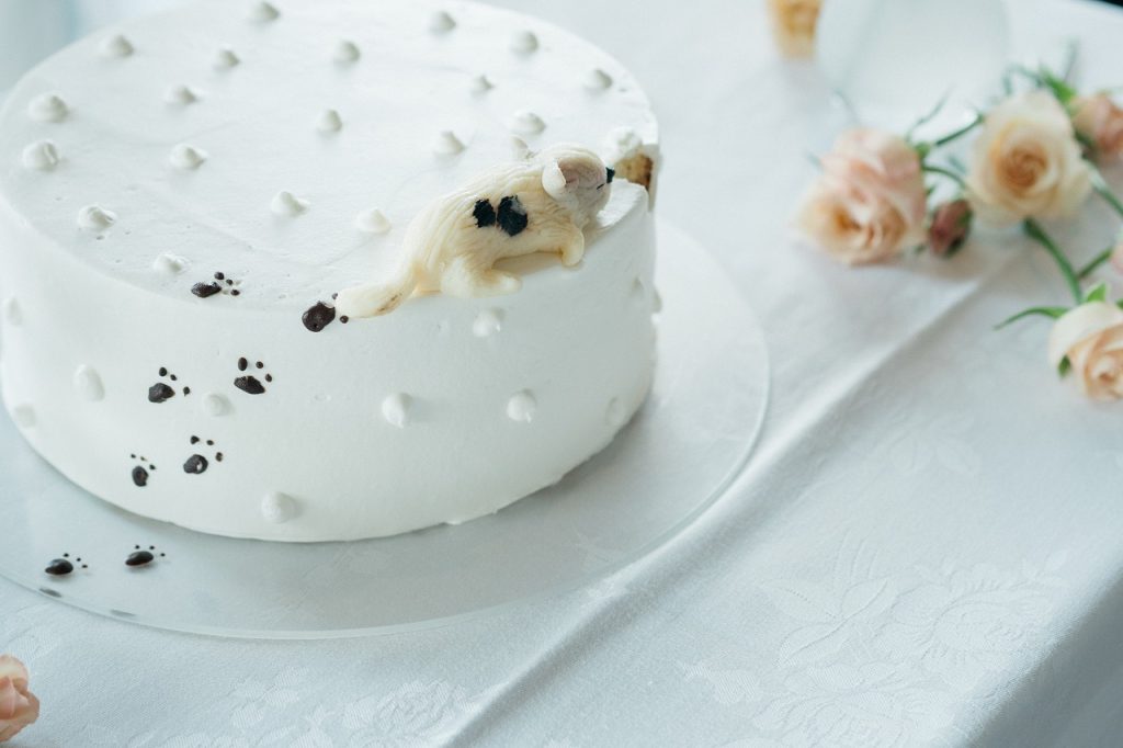 ウェディングケーキ　デザイン