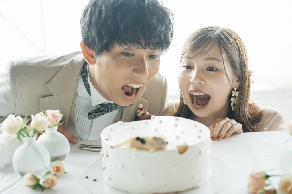 ウェディングケーキ　デザイン