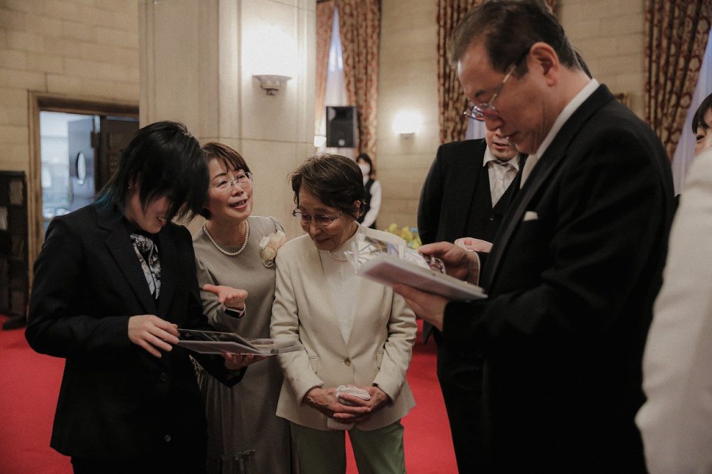 小さな結婚式