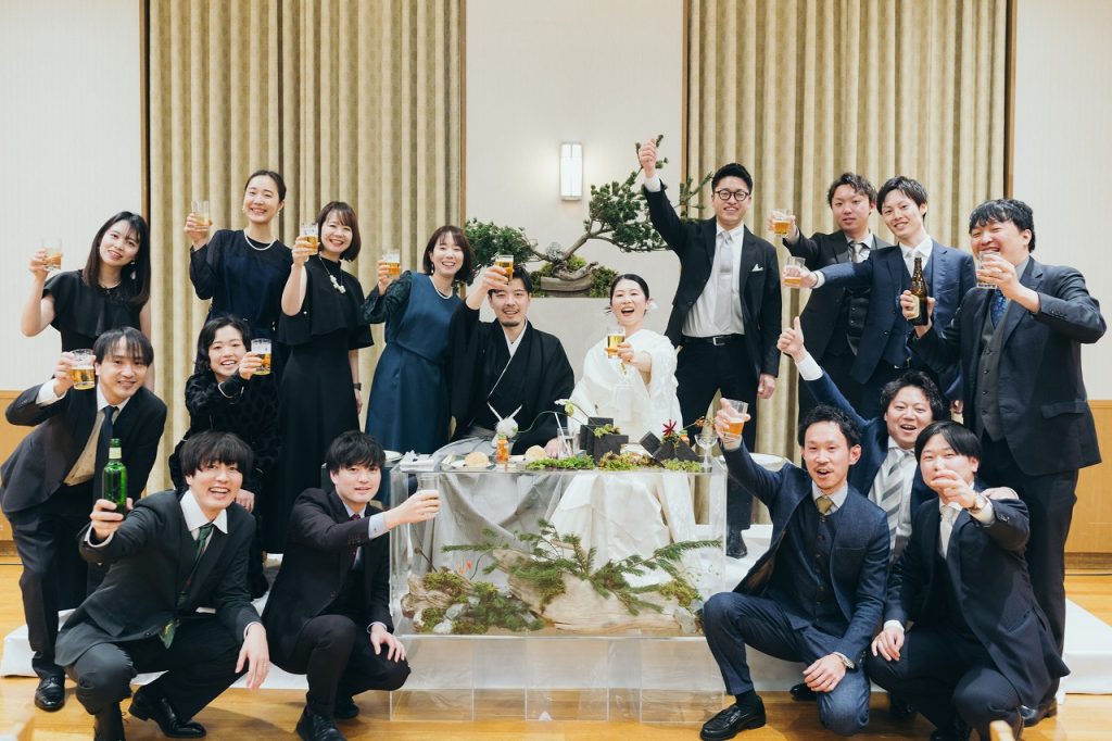 お酒をテーマにした綿業会館での結婚式