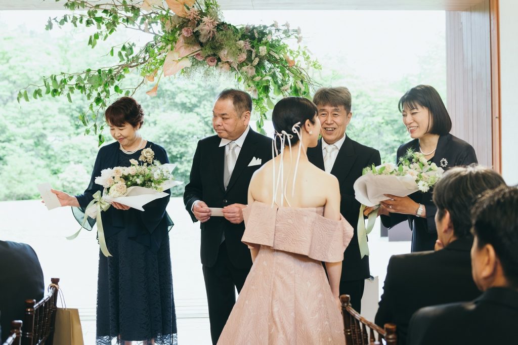 花束贈呈