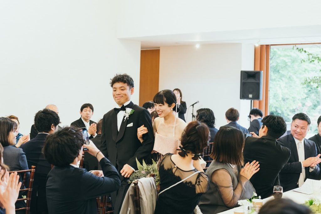 新郎新婦退場
