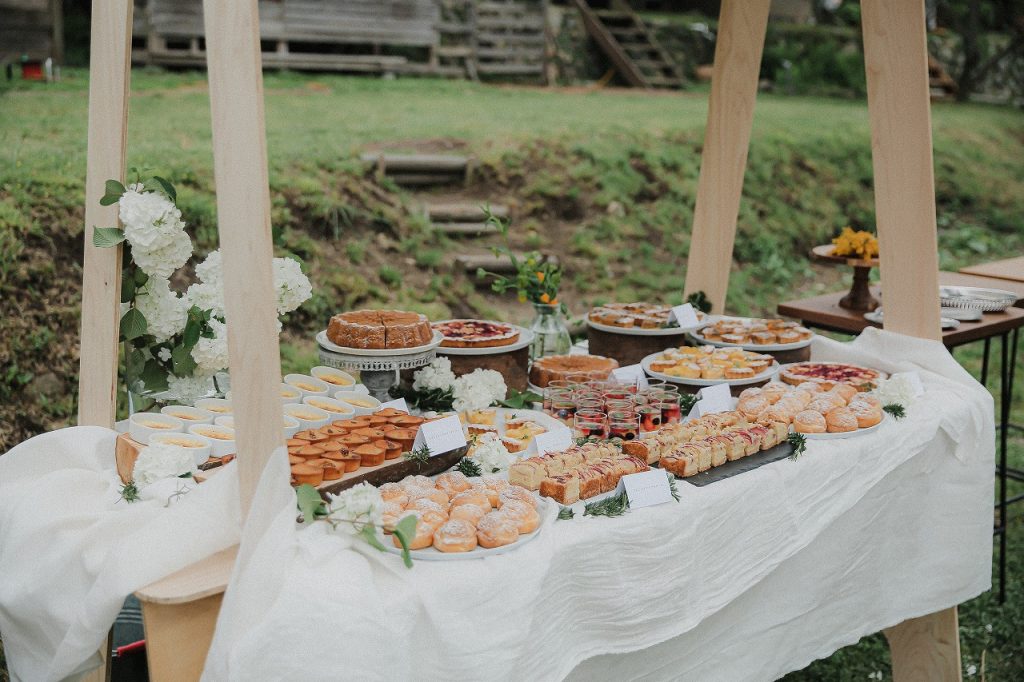 結婚式のデザートビュッフェ