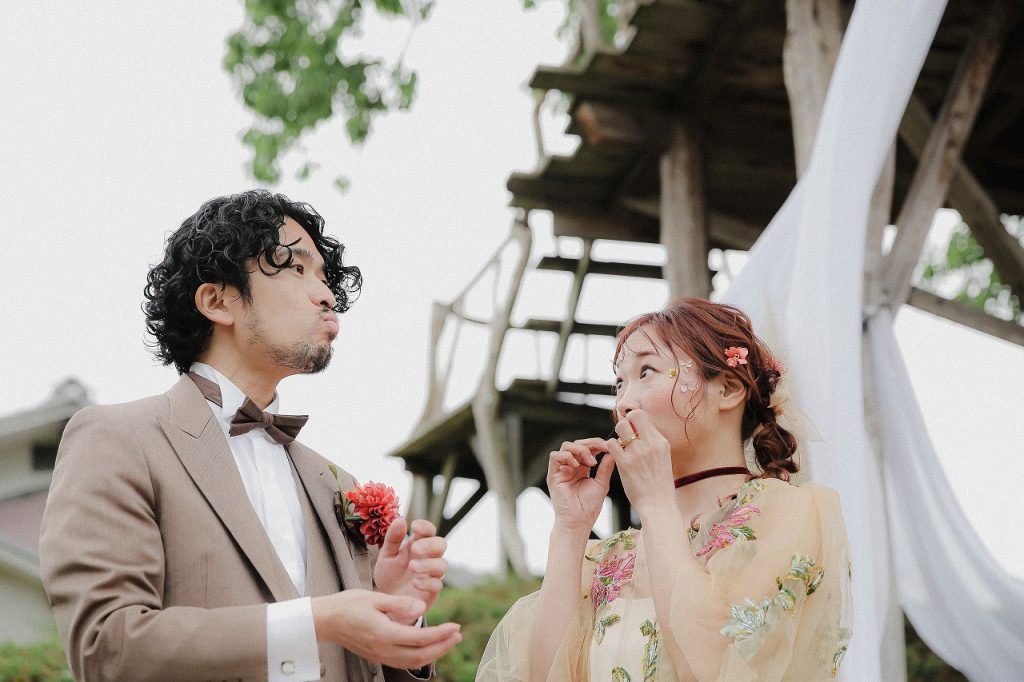 大阪の古民家レストランでガーデンウェディング