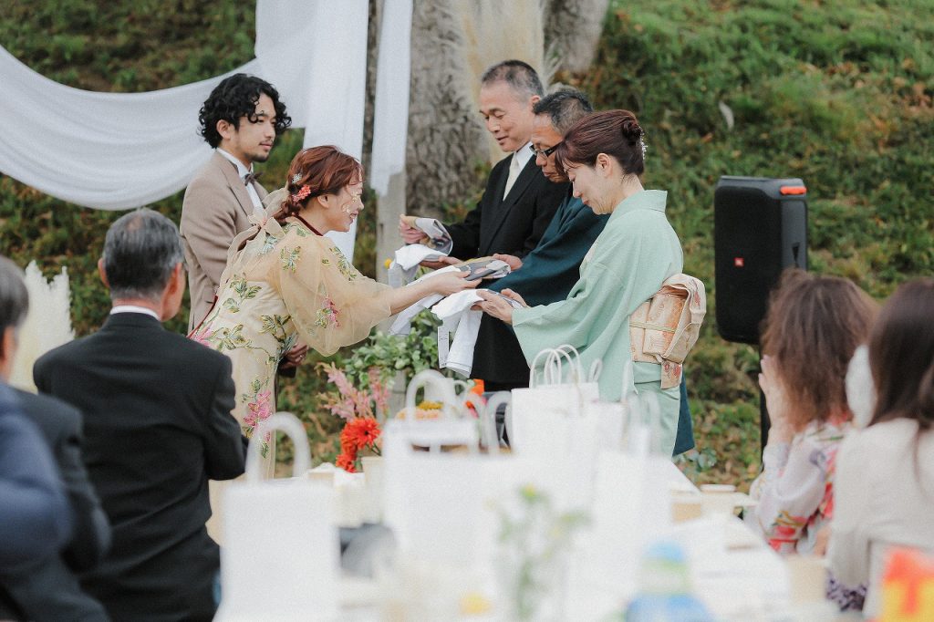 大阪の古民家レストランでガーデンウェディング