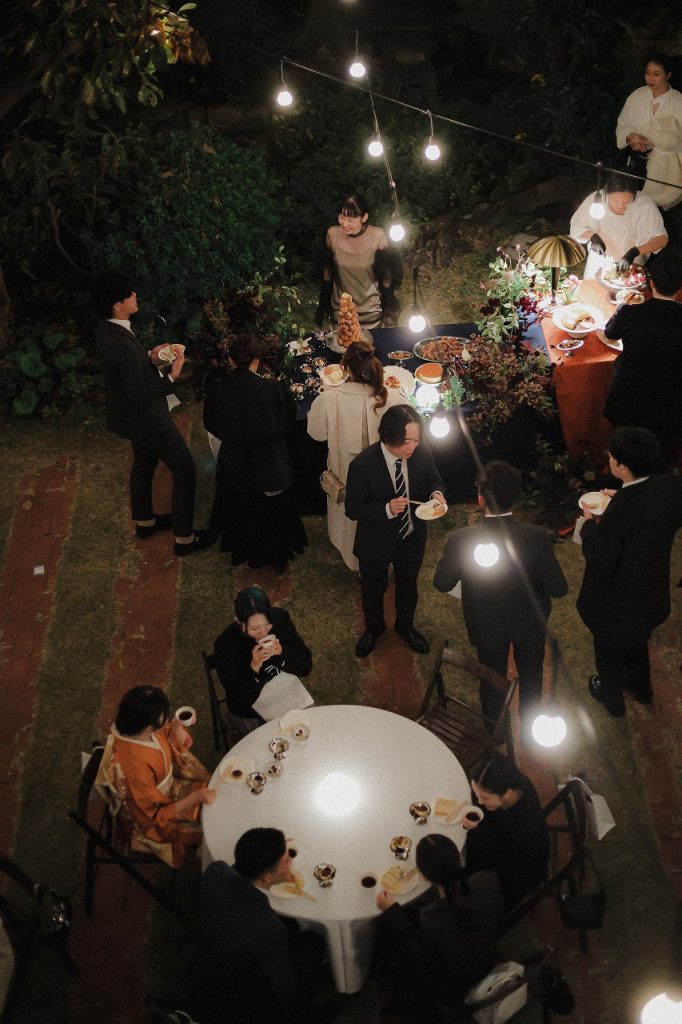 ガーデンでデザートタイム