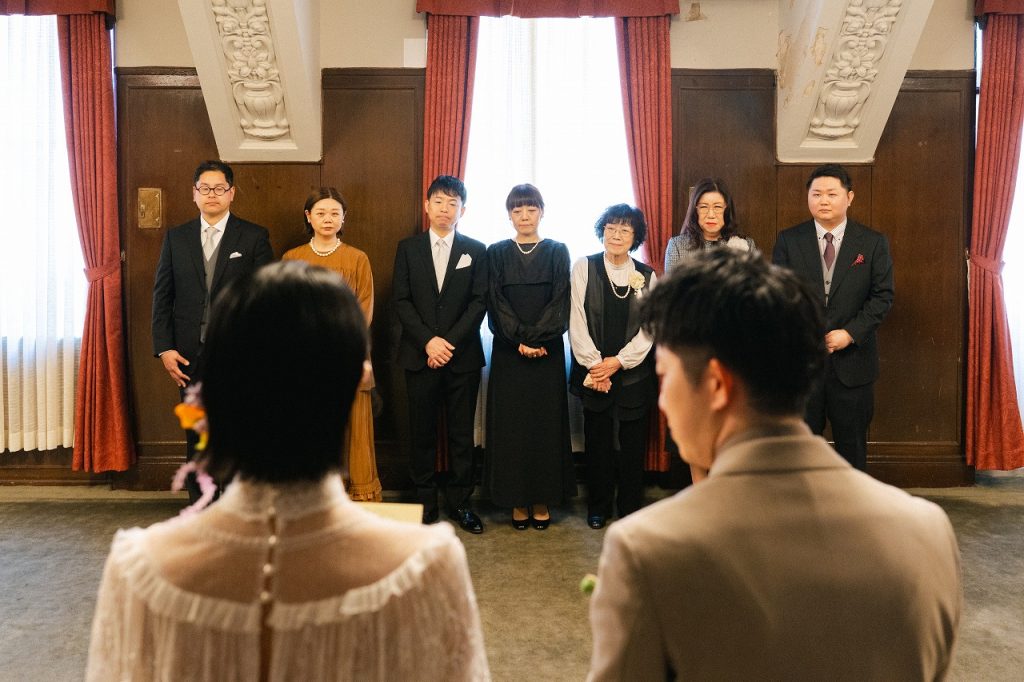 大阪倶楽部でアットホームなレトロウェディング