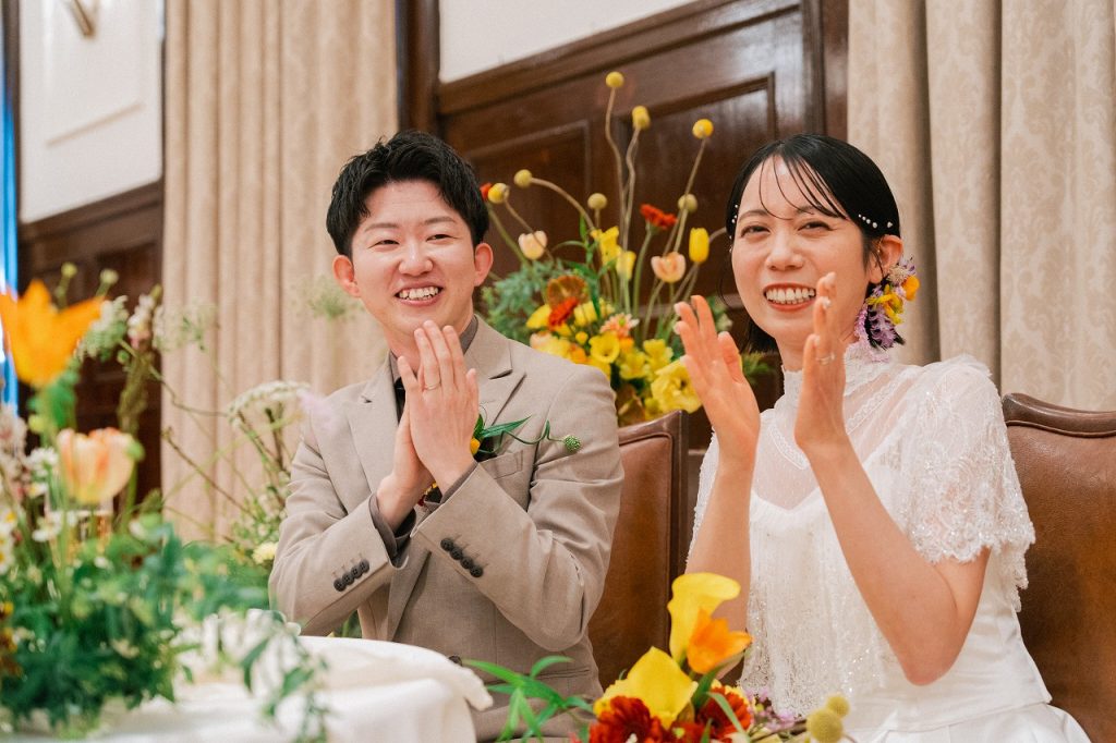 大阪倶楽部でアットホームなレトロウェディング