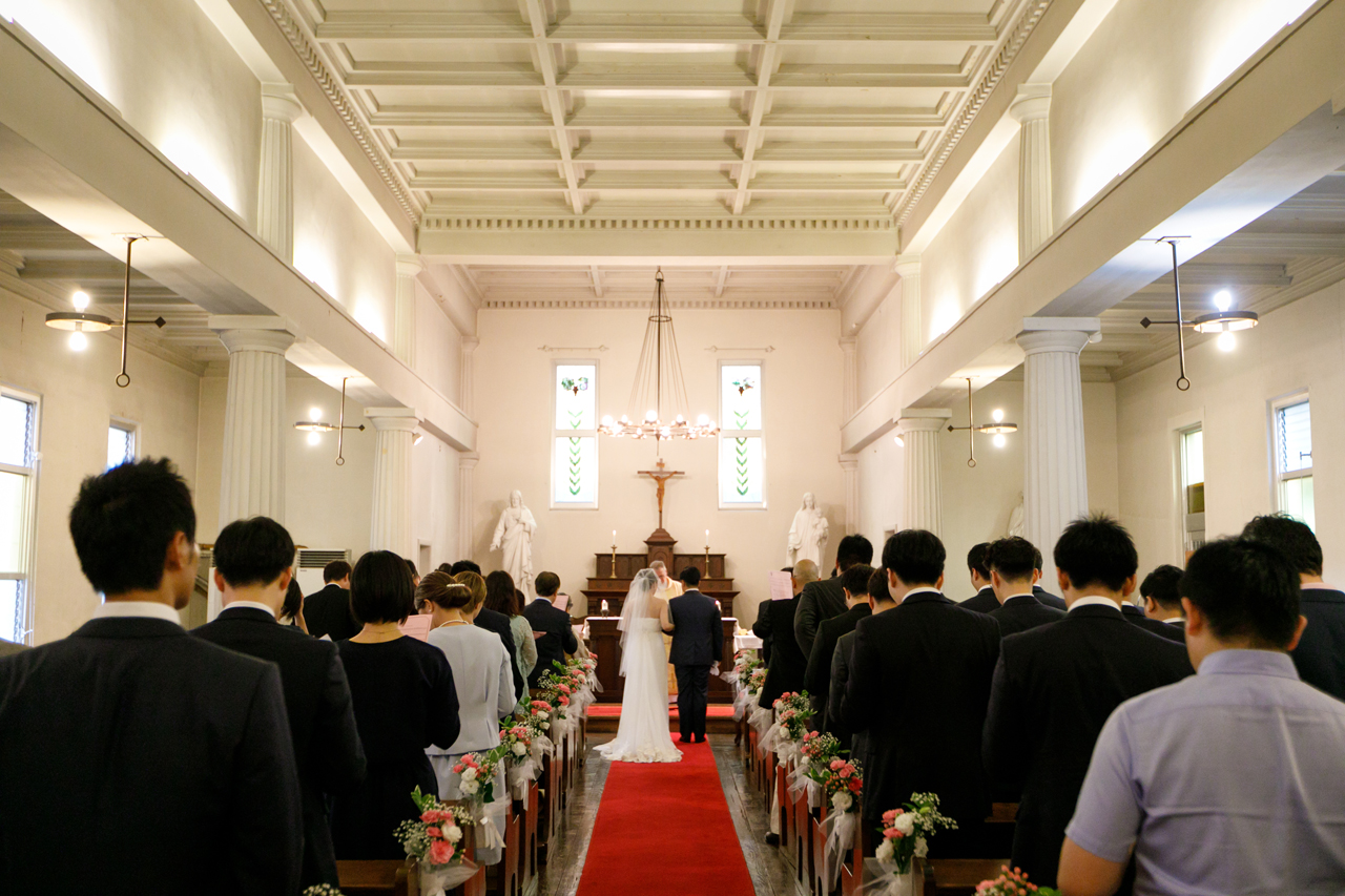 東京で本物の教会での結婚式