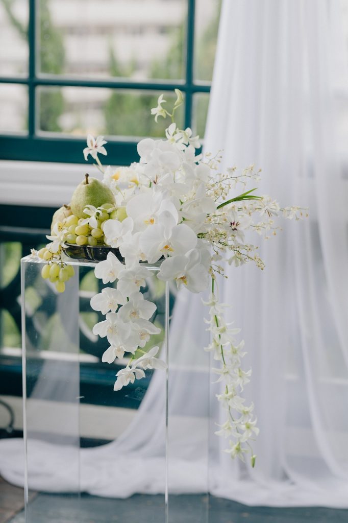 結婚式　雨
