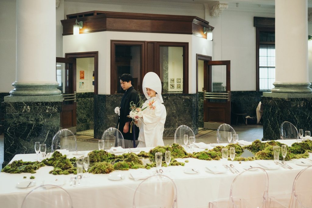 美術館で結婚式
